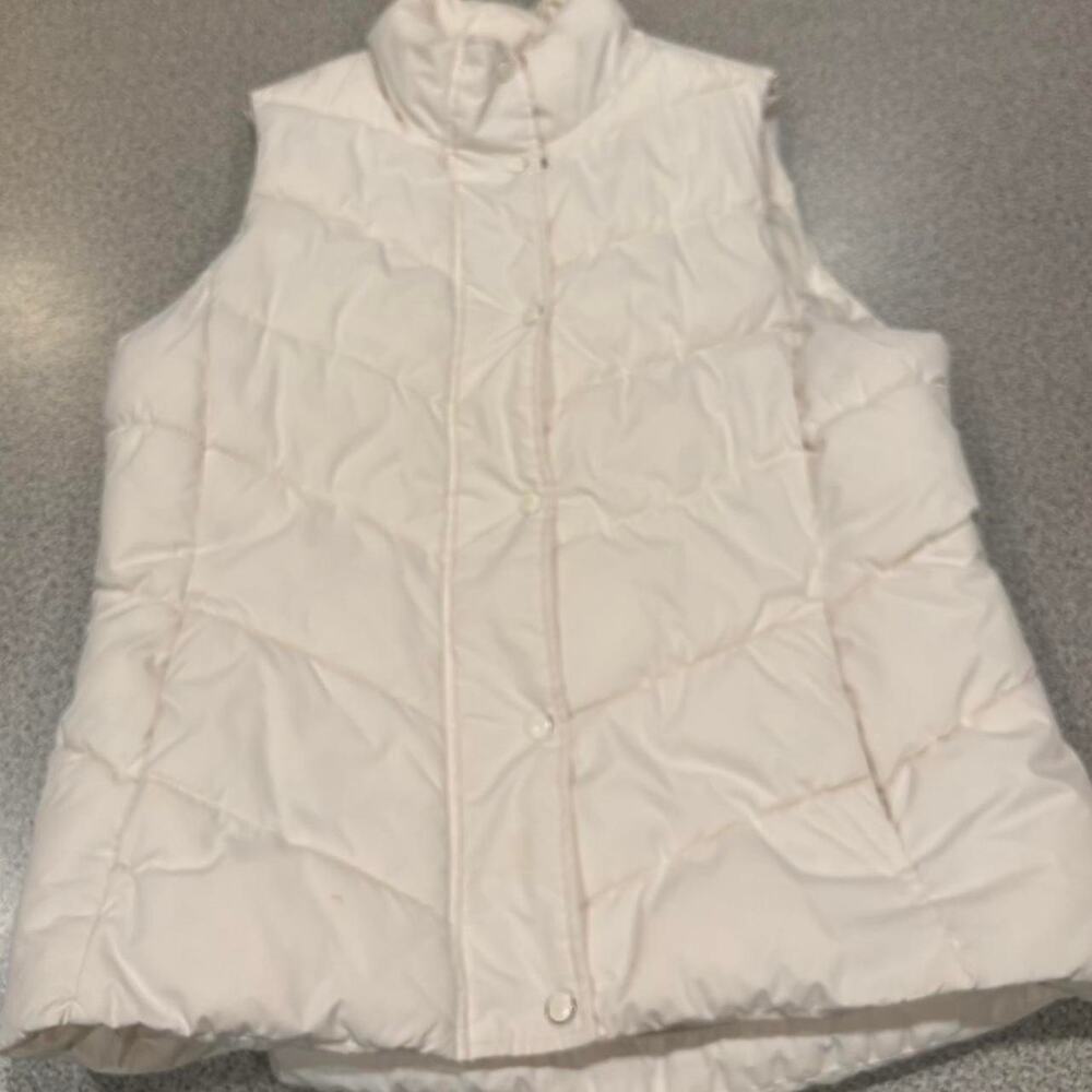 Gap Factory Women's Cream Chevron Quilted Puffer Vest - Size Large